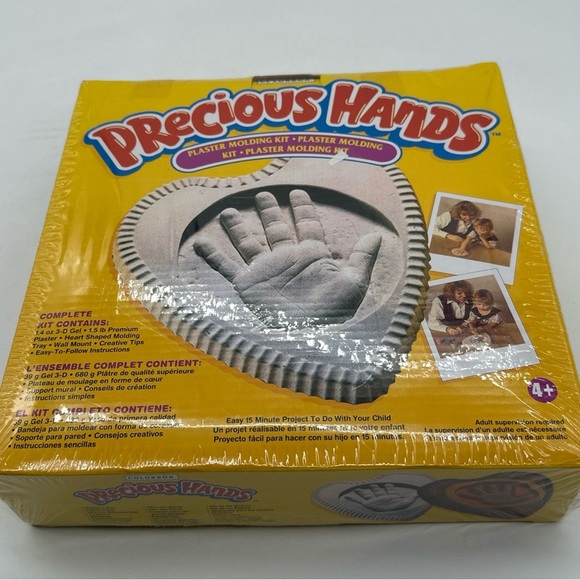 Precious Hands Plaster Molding Kit NEW and SEALED Heart 3D Infant to 12 Keepsake - Picture 3 of 4
